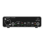 Behringer UMC-22