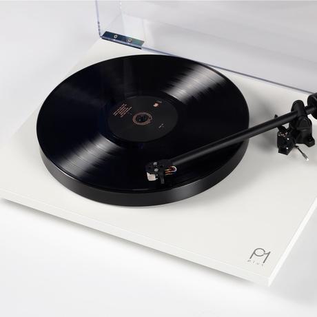 Rega Planar 1 Plus Matt White