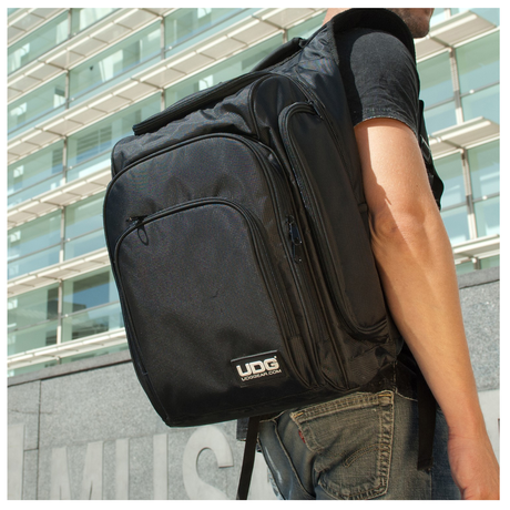 Udg U-9101BL